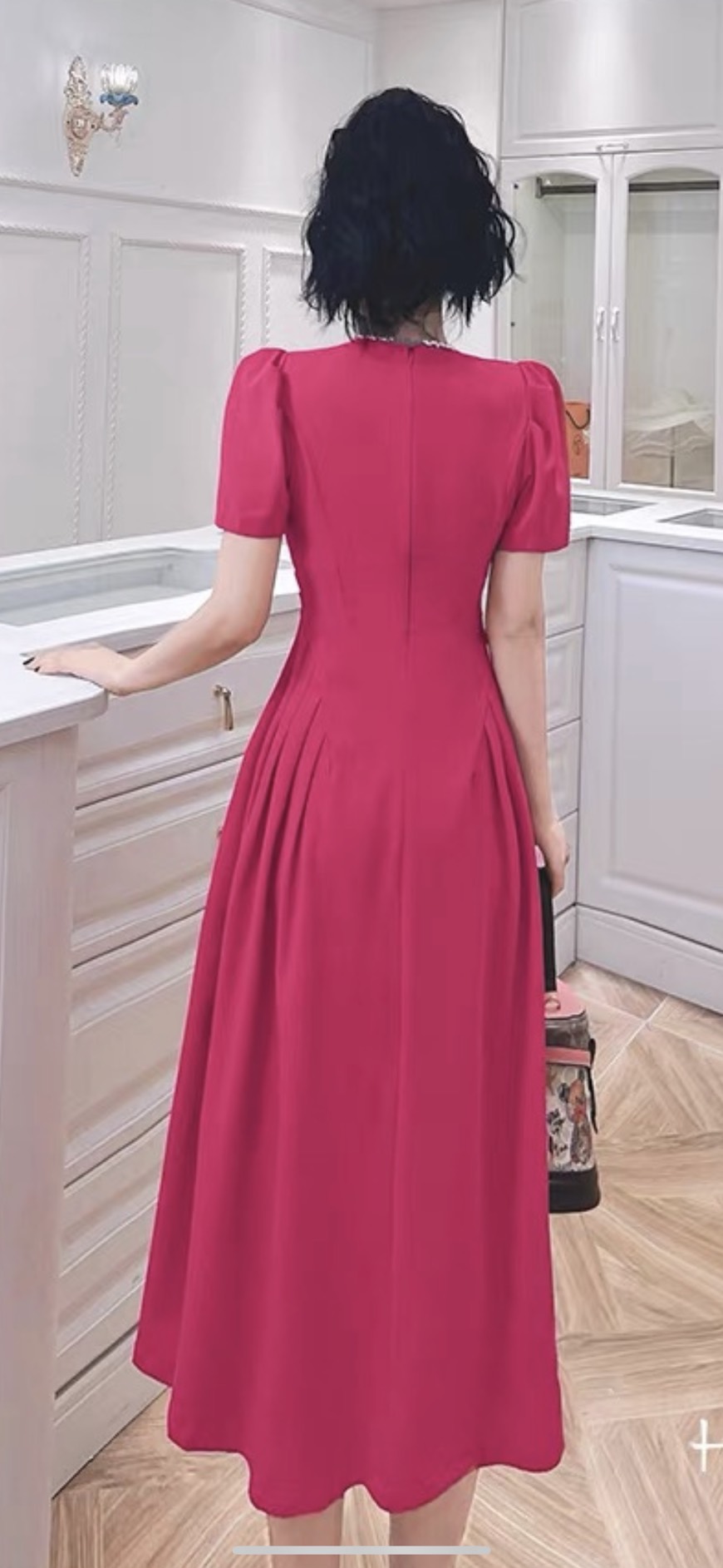 ĐẦM LỤA CỔ U CAO  CẤP D139